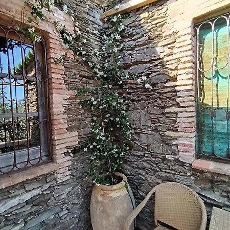 Isla Privada En De Ensueno Con 11 Dobles Con Bano Privado Y Piscina 카다케스