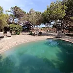 Isla Privada En De Ensueno Con 11 Dobles Con Bano Privado Y Piscina וילה