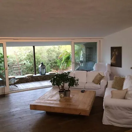 Isla Privada En De Ensueno Con 11 Dobles Con Bano Privado Y Piscina Villa