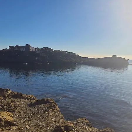 Isla Privada En De Ensueno Con 11 Dobles Con Bano Privado Y Piscina וילה