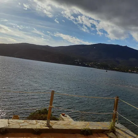 Isla Privada En De Ensueno Con 11 Dobles Con Bano Privado Y Piscina Villa