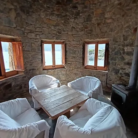 Villa Isla Privada En De Ensueno Con 11 Dobles Con Bano Privado Y Piscina