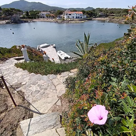 Isla Privada En De Ensueno Con 11 Dobles Con Bano Privado Y Piscina Villa *