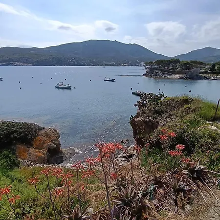 Isla Privada En De Ensueno Con 11 Dobles Con Bano Privado Y Piscina *