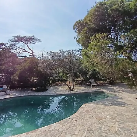 Villa Isla Privada En De Ensueno Con 11 Dobles Con Bano Privado Y Piscina