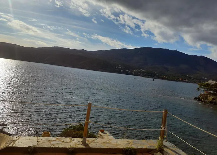 Isla Privada En De Ensueno Con 11 Dobles Con Bano Privado Y Piscina Villa