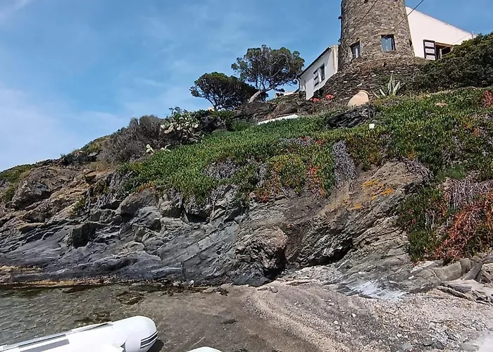 Isla Privada En De Ensueno Con 11 Dobles Con Bano Privado Y Piscina Villa *