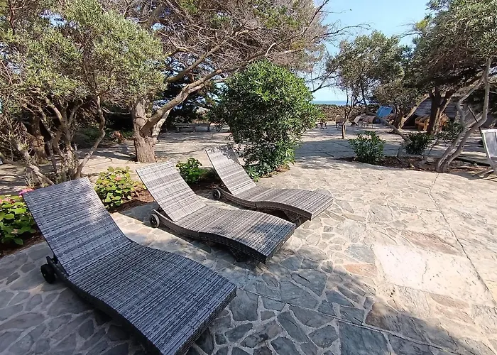 Isla Privada En De Ensueno Con 11 Dobles Con Bano Privado Y Piscina *